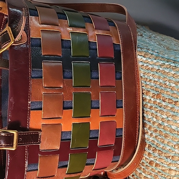 Ameri Leather Bag With Removable Insert Bag - Picture 6 of 10